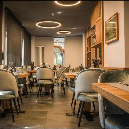 Hotel Eccher 3 Stelle Superior メッツァーナ エクステリア 写真